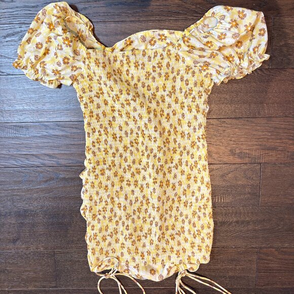 Mini LOVETREE yellow dress with scrunch strings - Picture 4 of 4